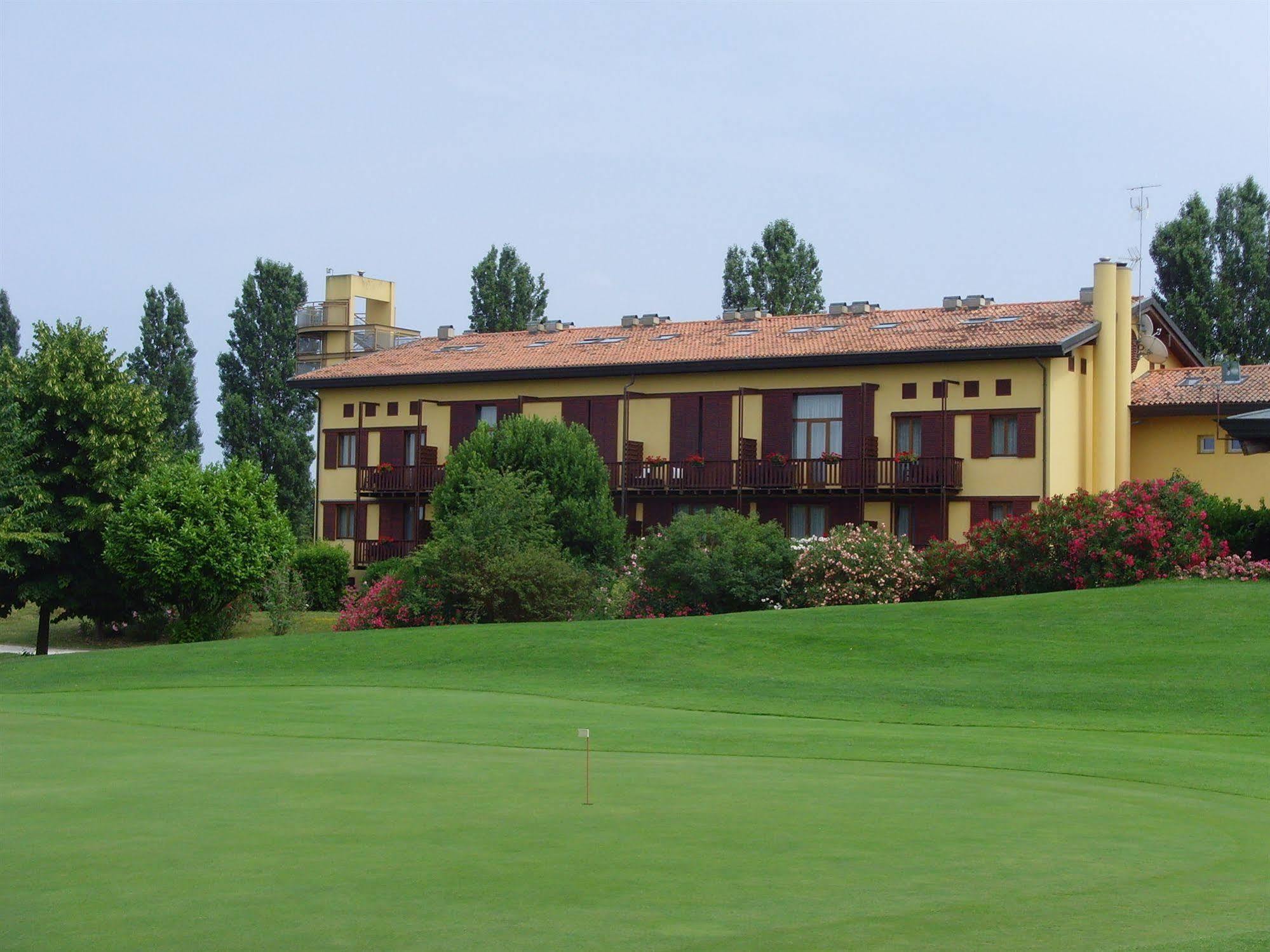 ליגננו סביאדורו Hotel Golf Inn מראה חיצוני תמונה